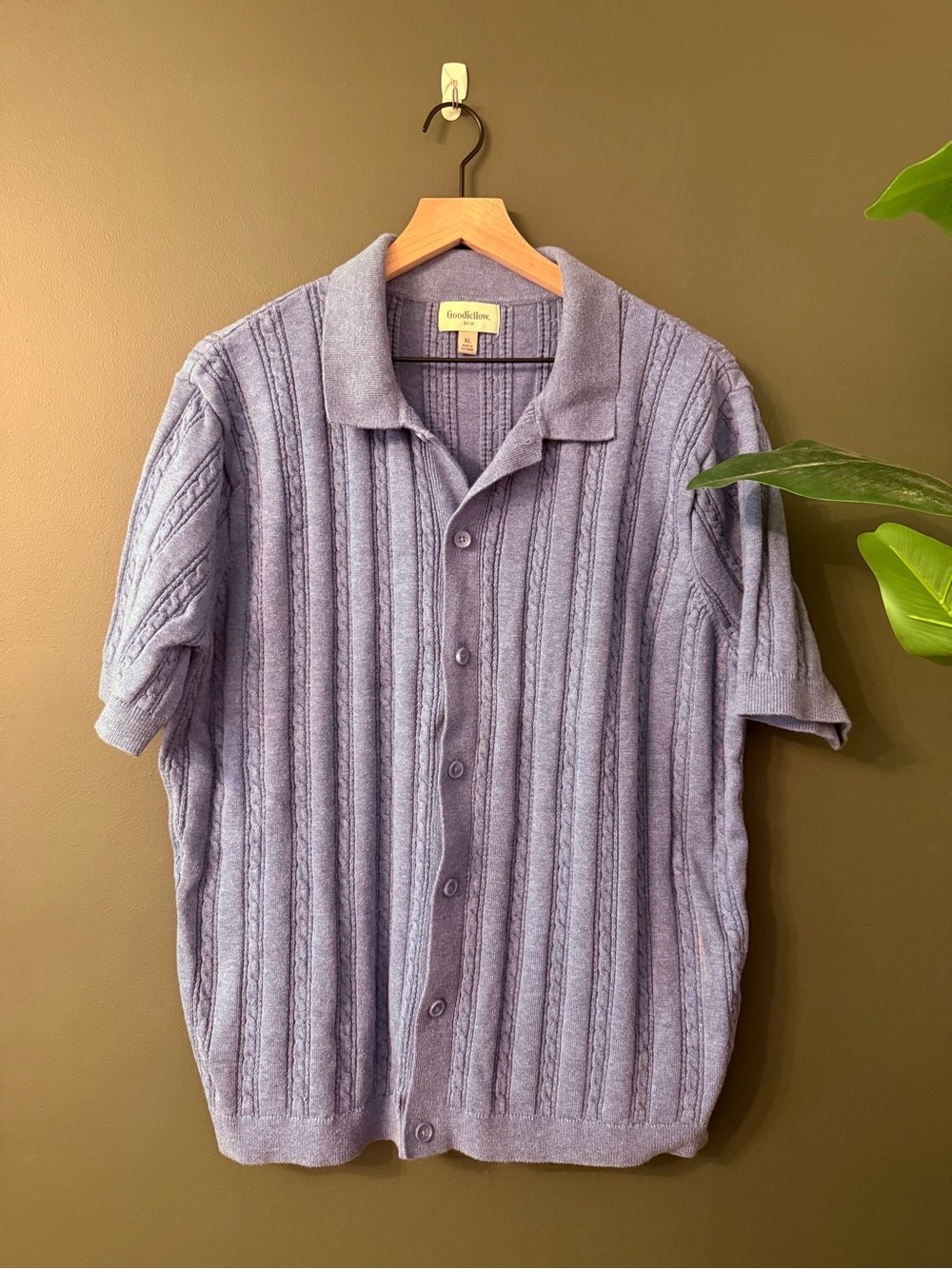 Goodfellow & Co Men’s Short-Sleeve Button Front Knit Shirt